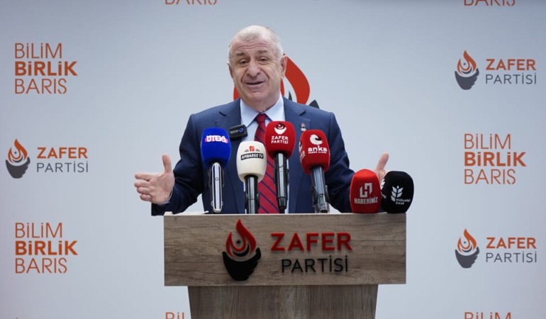 ümit özdağ
